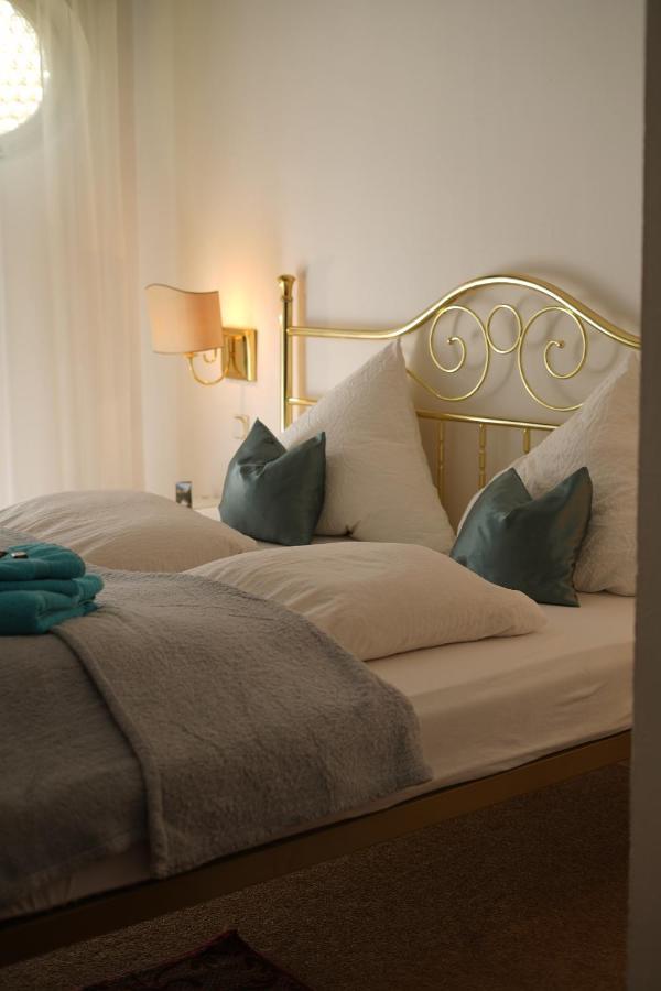 Romantic-Pension Albrecht - since 1901 Hohenschwangau Exterior foto