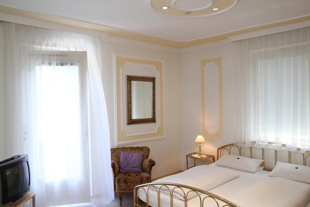 Romantic-Pension Albrecht - since 1901 Hohenschwangau Exterior foto
