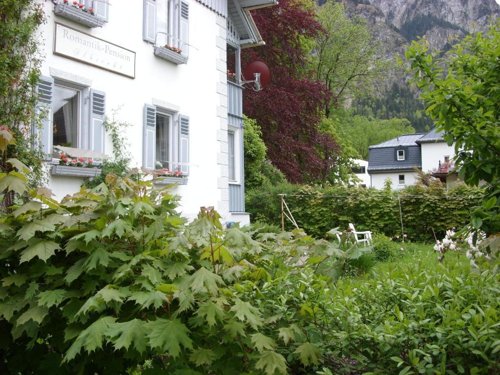 Romantic-Pension Albrecht - since 1901 Hohenschwangau Exterior foto